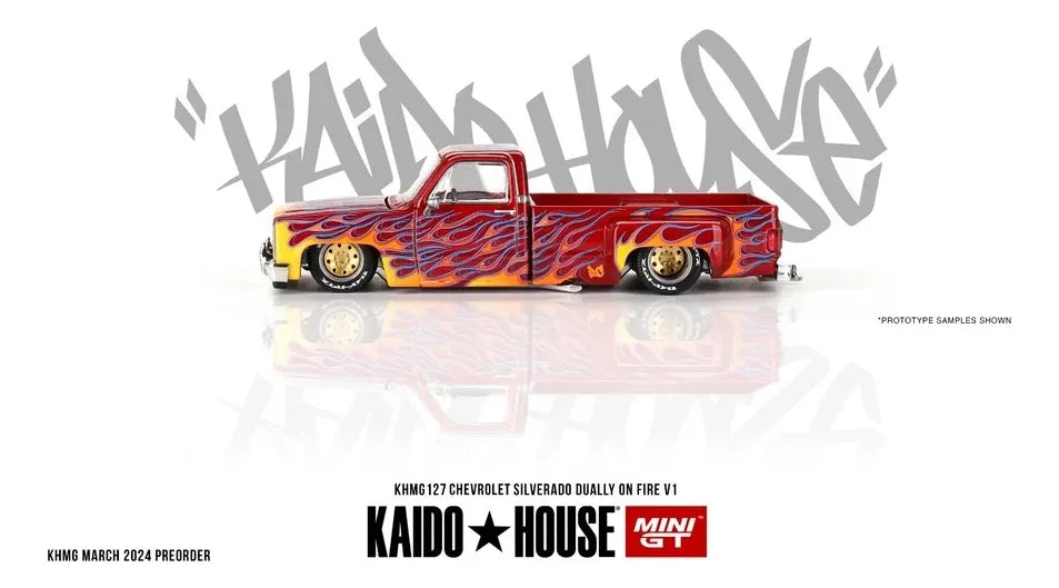 MiniGT Kaido House Chevrolet Silverado Dually On Fire V1 1:64 – Colecionável