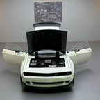 Miniatura Dodge Challenger SRT - Escala 1:24