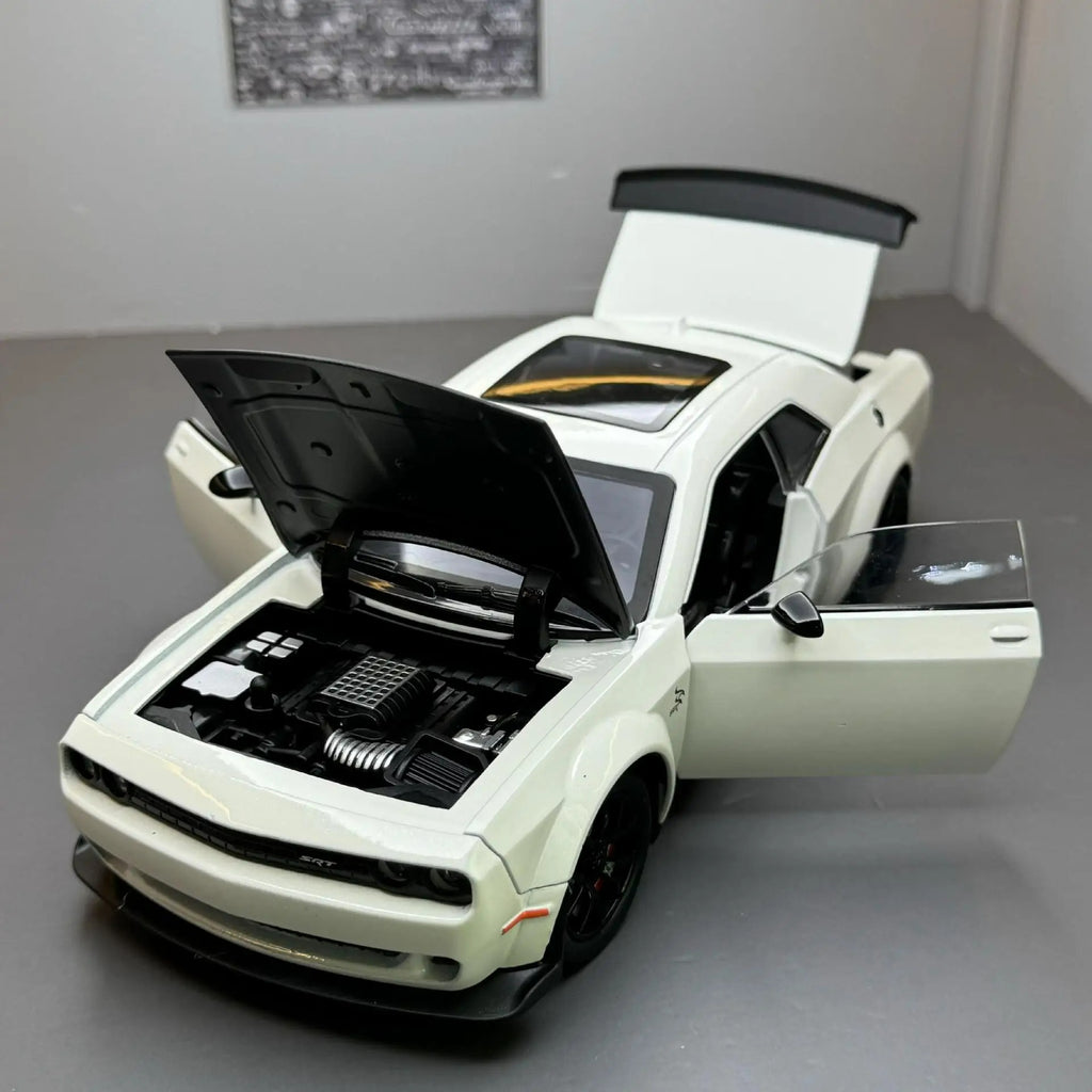 Miniatura Dodge Challenger SRT - Escala 1:24