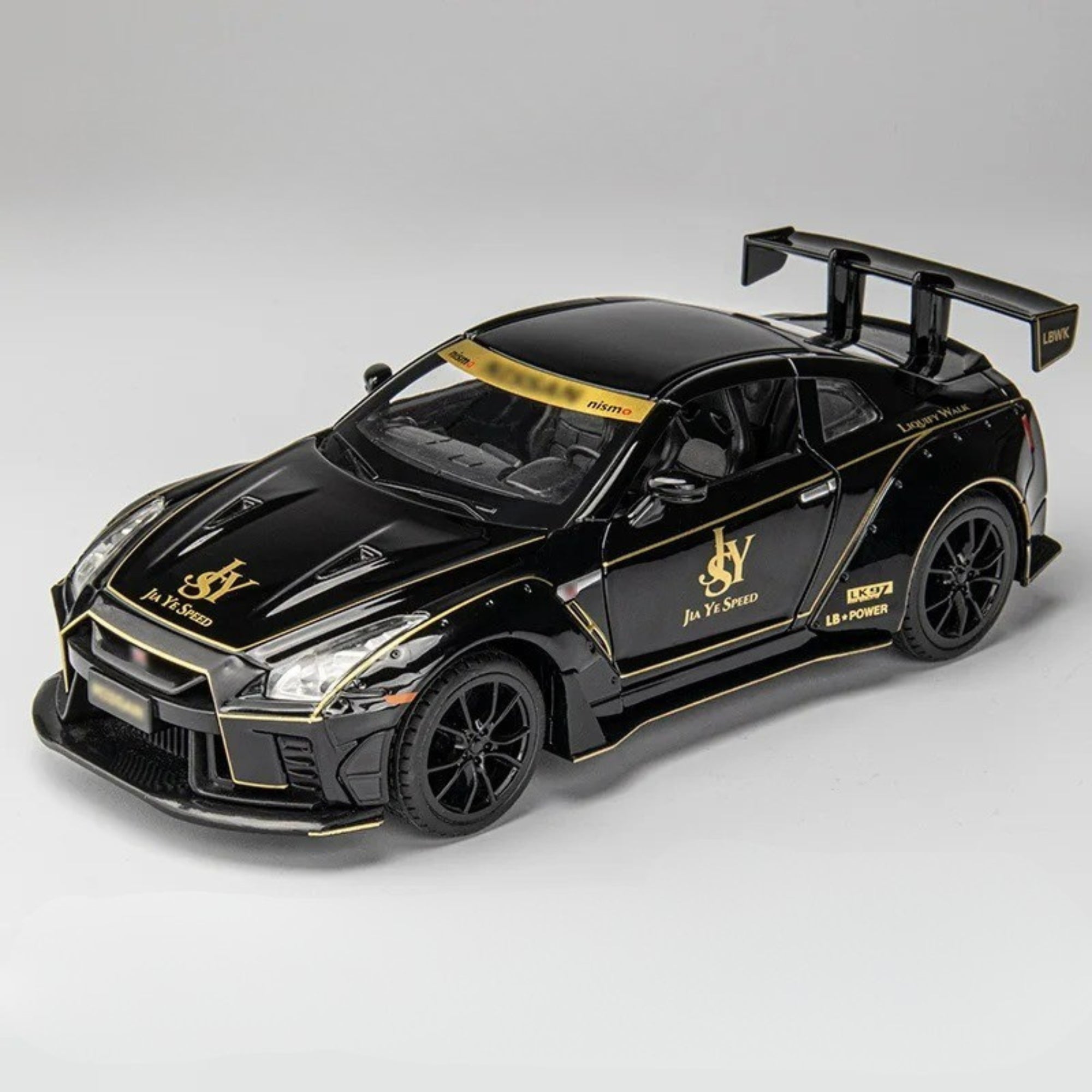 Miniatura Nissan GT-R R35 NISMO (Liberty Walk Racing Edition ) – Escala 1:22