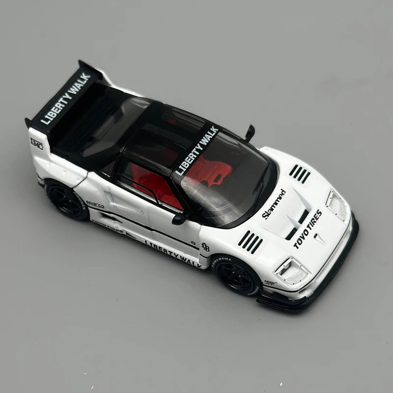 Miniatura MiniGT Mazda AZ-1 Liberty Walk LB40 1:64 Tokyo Auto Salon 2024